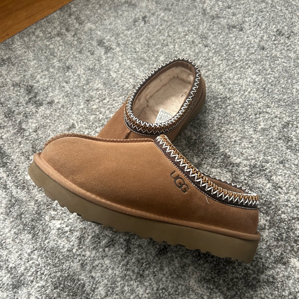 Tasman Uggs